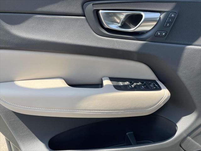new 2026 Volvo XC60 car, priced at $52,545