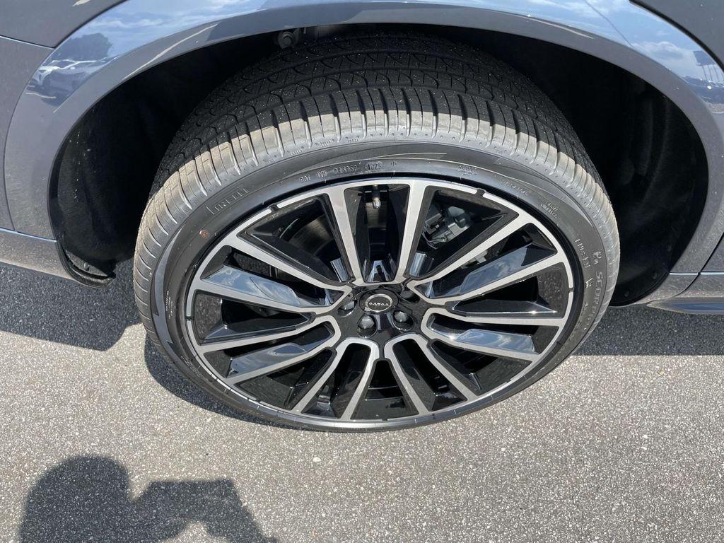 new 2026 Volvo XC90 car, priced at $72,675