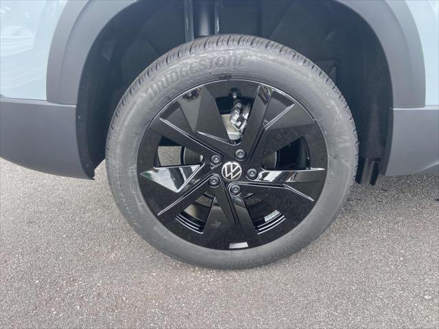 new 2025 Volkswagen Taos car, priced at $30,871