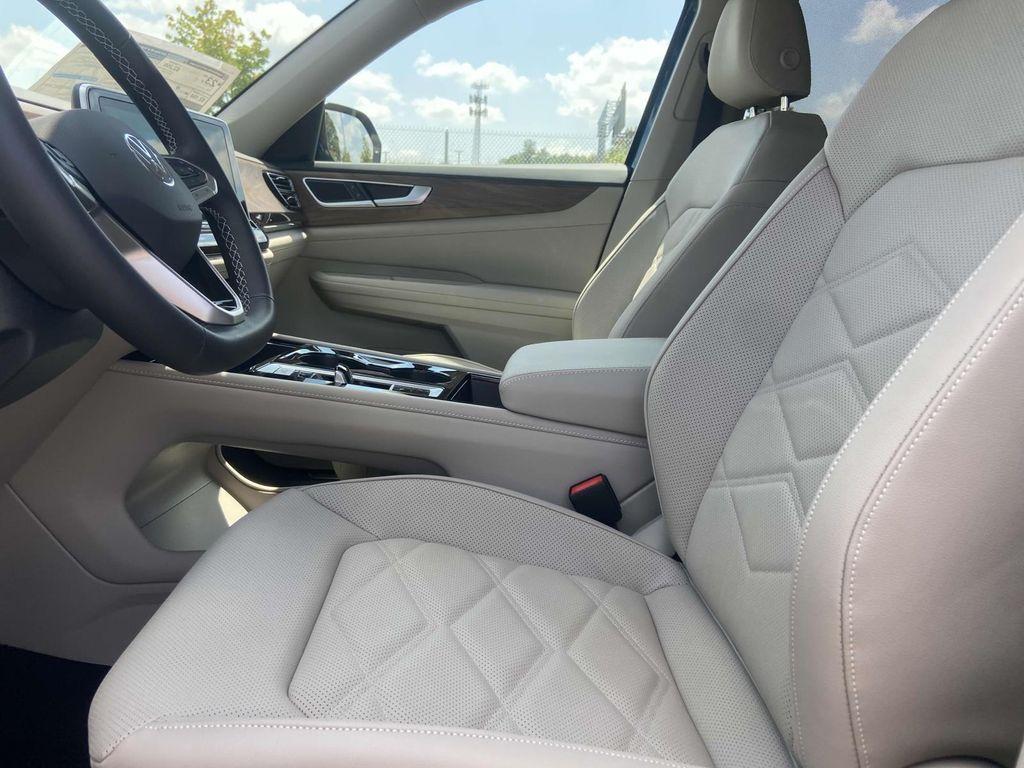 new 2026 Volkswagen Atlas car, priced at $47,133
