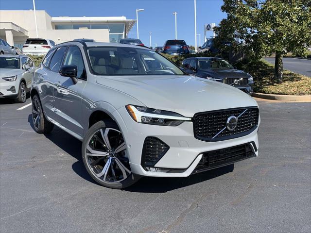 new 2025 Volvo XC60 car, priced at $59,885