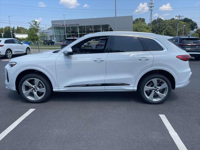 new 2025 Audi Q5 car, priced at $60,340