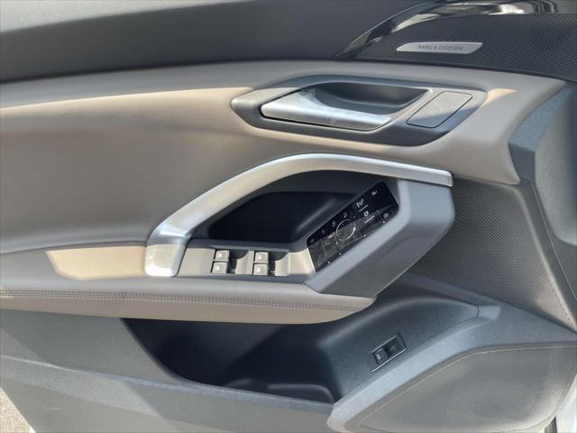 new 2025 Audi Q5 car, priced at $60,340