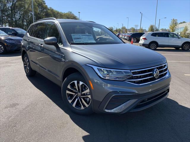 new 2024 Volkswagen Tiguan car, priced at $31,016