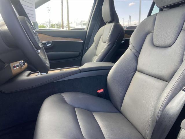 used 2025 Volvo XC90 car, priced at $65,337