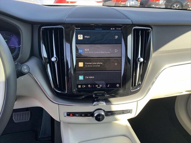 new 2025 Volvo XC60 Plug-In Hybrid car