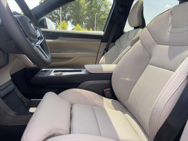new 2025 Volvo EX90 car, priced at $88,755