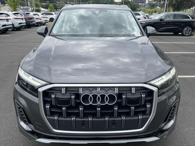 new 2025 Audi Q7 car, priced at $81,770