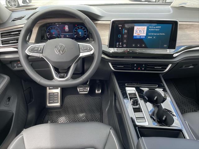 new 2025 Volkswagen Atlas car, priced at $55,680