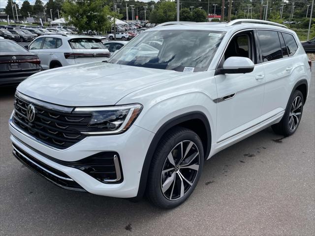 new 2025 Volkswagen Atlas car, priced at $55,680