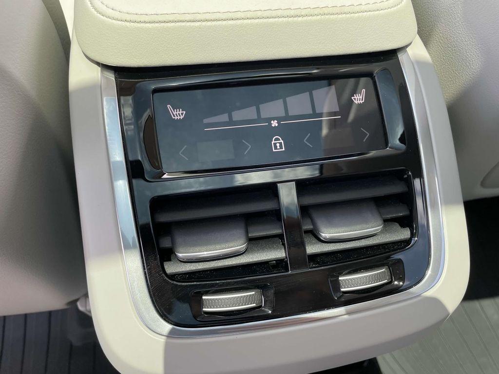 new 2025 Volvo XC90 car, priced at $67,997