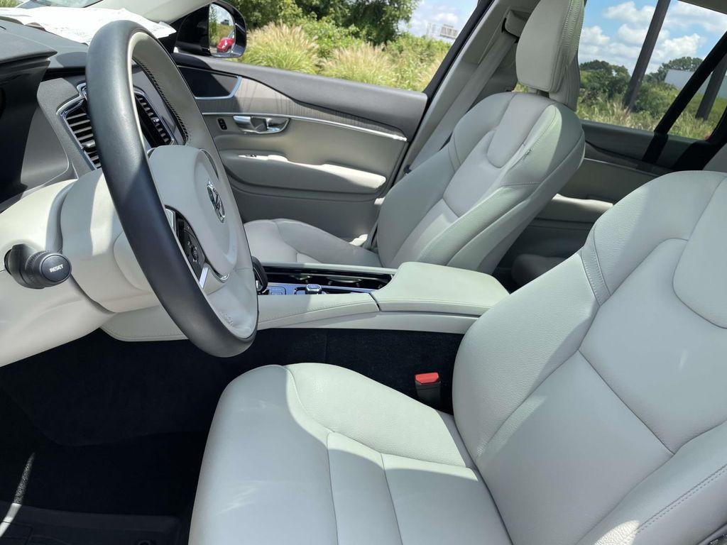 new 2025 Volvo XC90 car, priced at $67,997