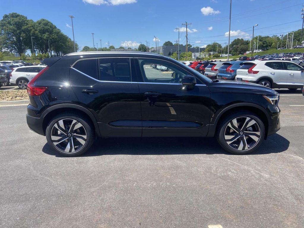 new 2025 Volvo XC40 car, priced at $52,015