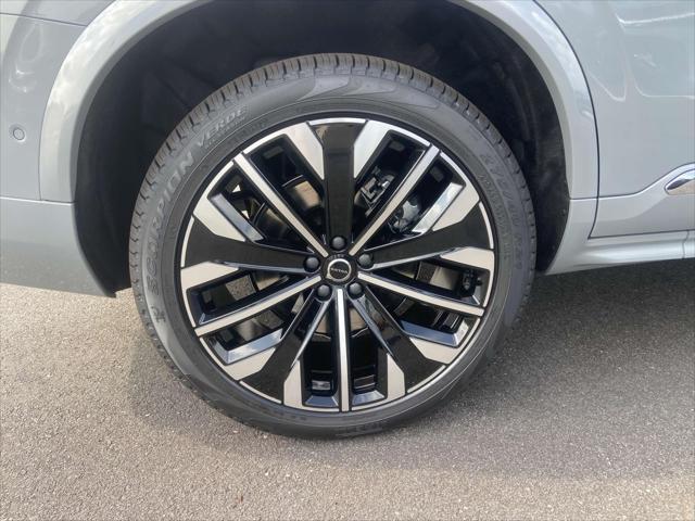 new 2025 Volvo XC90 Plug-In Hybrid car, priced at $82,405