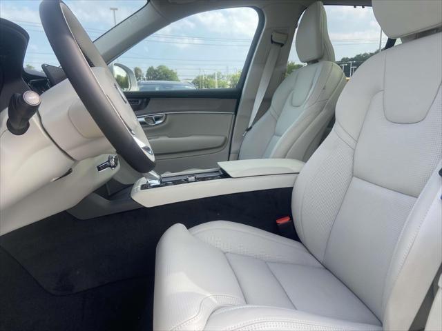 new 2025 Volvo XC90 Plug-In Hybrid car, priced at $82,405