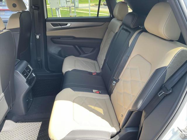 new 2025 Volkswagen Atlas Cross Sport car, priced at $39,316