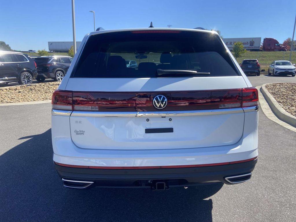 new 2026 Volkswagen Atlas car, priced at $48,446