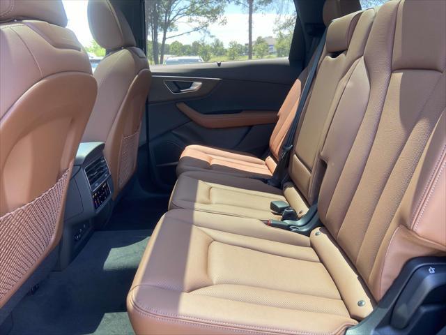 new 2025 Audi Q7 car, priced at $71,790