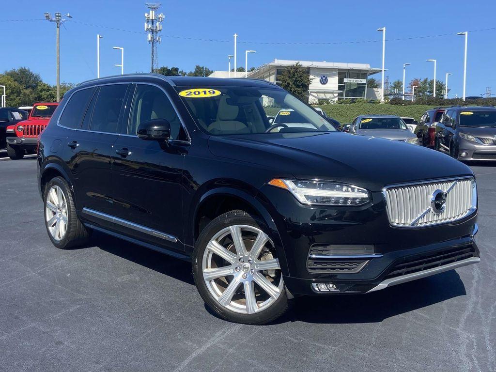 used 2019 Volvo XC90 car