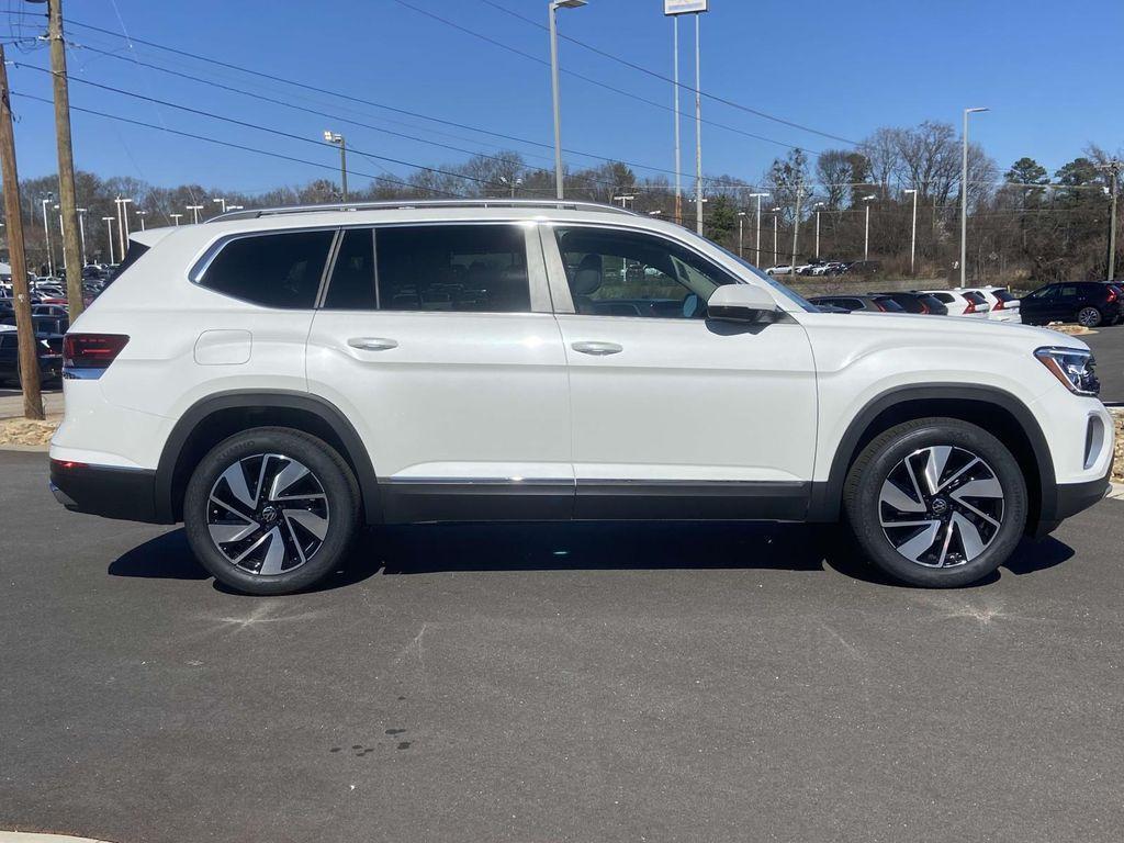 new 2025 Volkswagen Atlas car, priced at $51,816