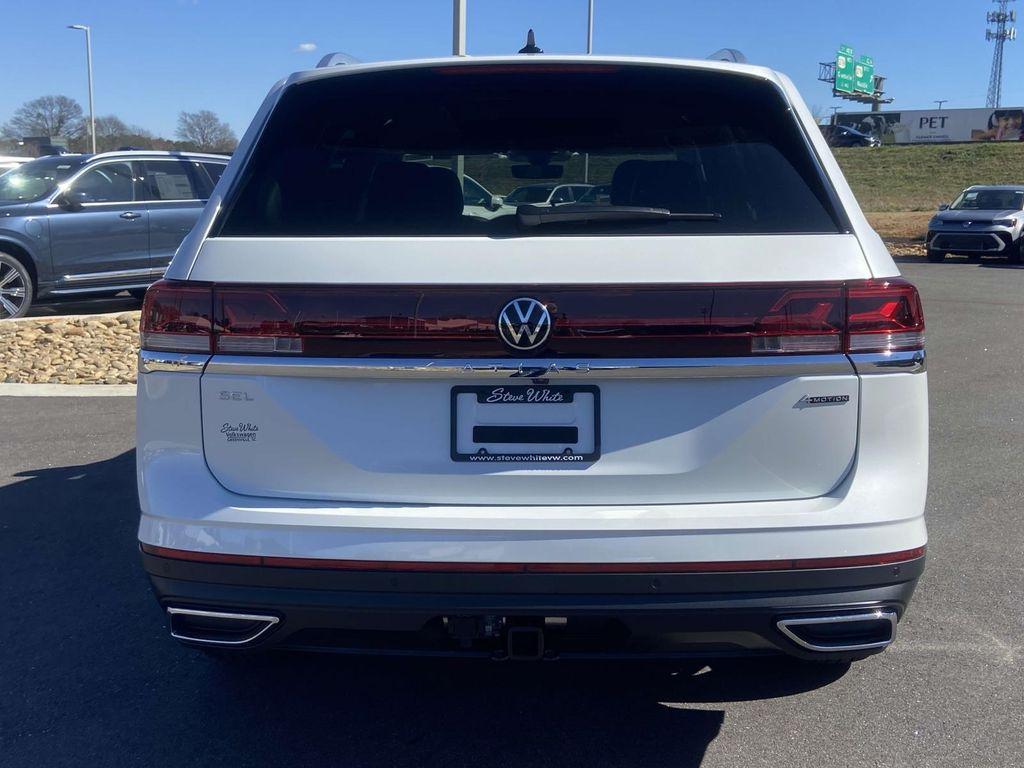 new 2025 Volkswagen Atlas car, priced at $51,816