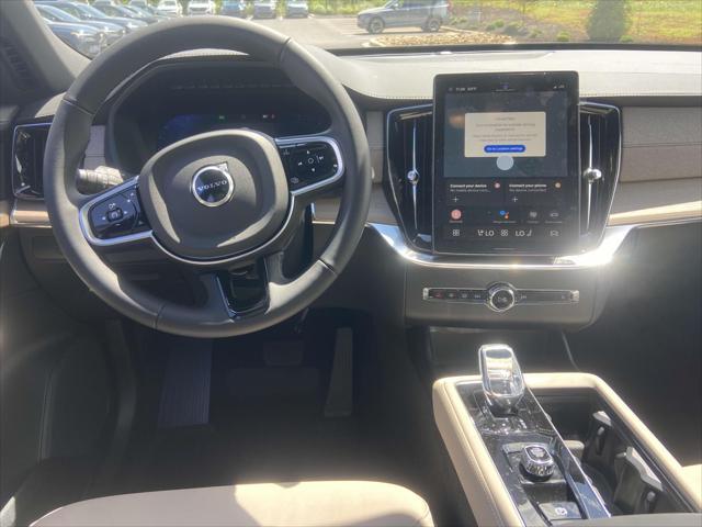 new 2025 Volvo XC90 car, priced at $69,155