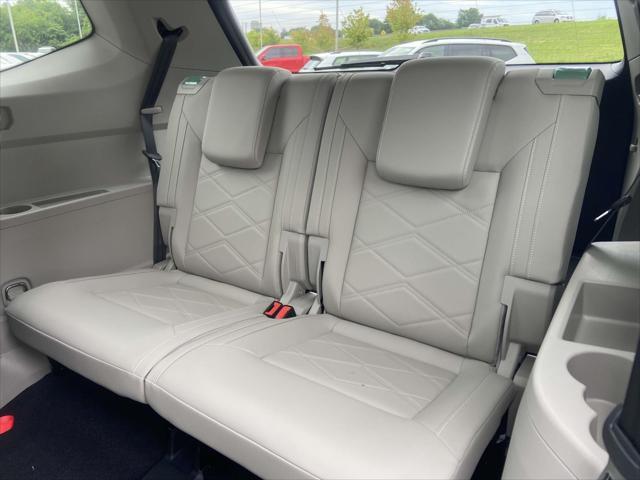 new 2025 Volkswagen Atlas car, priced at $46,120