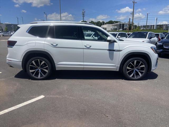 new 2025 Volkswagen Atlas car, priced at $58,111