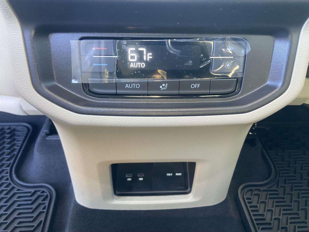 new 2026 Volkswagen Atlas car, priced at $46,551