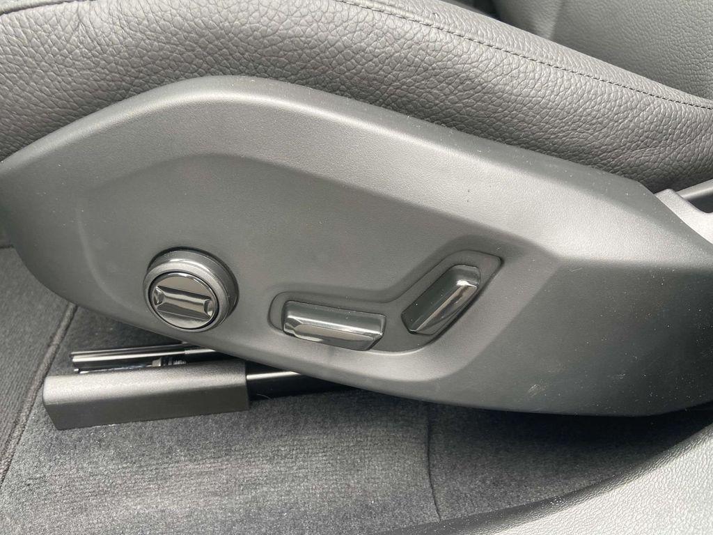 new 2025 Volvo XC60 car, priced at $53,745