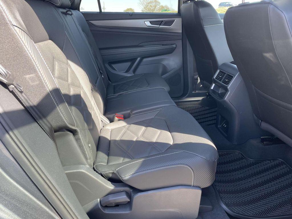new 2025 Volkswagen Atlas Cross Sport car, priced at $43,764