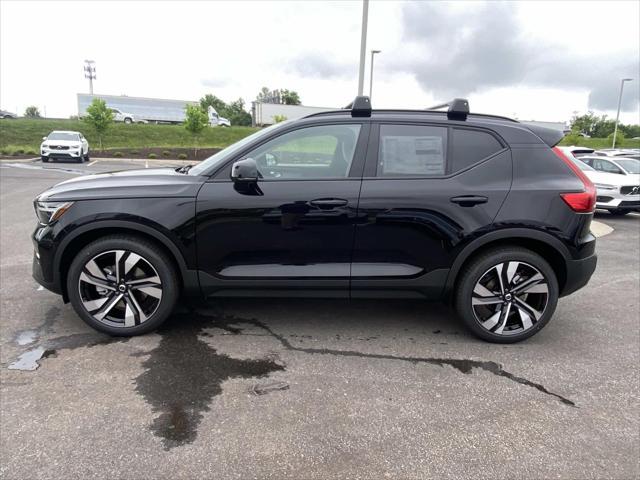 new 2025 Volvo XC40 car, priced at $52,255