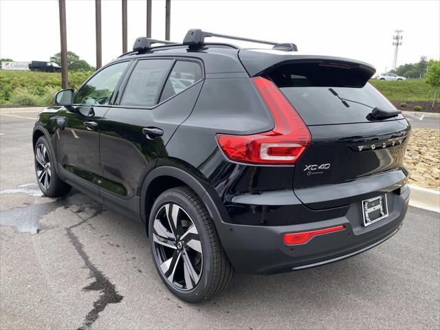 new 2025 Volvo XC40 car, priced at $52,255