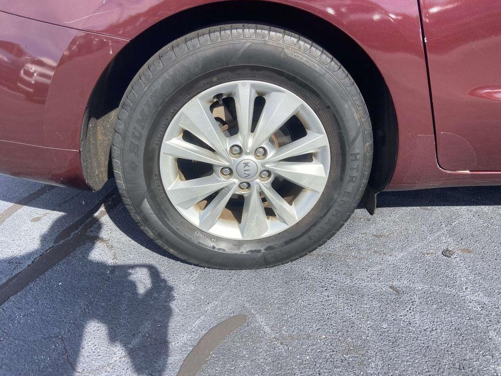 used 2015 Kia Sedona car, priced at $4,995