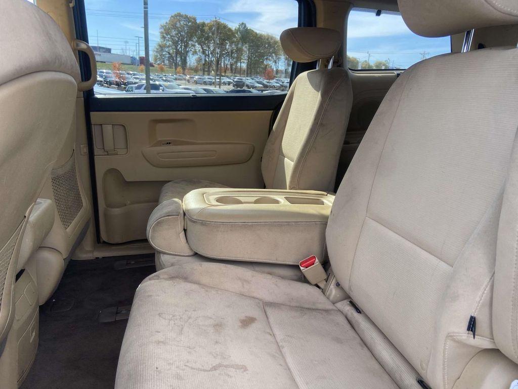 used 2015 Kia Sedona car, priced at $4,995