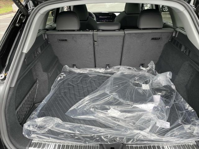 new 2025 Audi Q5 car, priced at $60,975