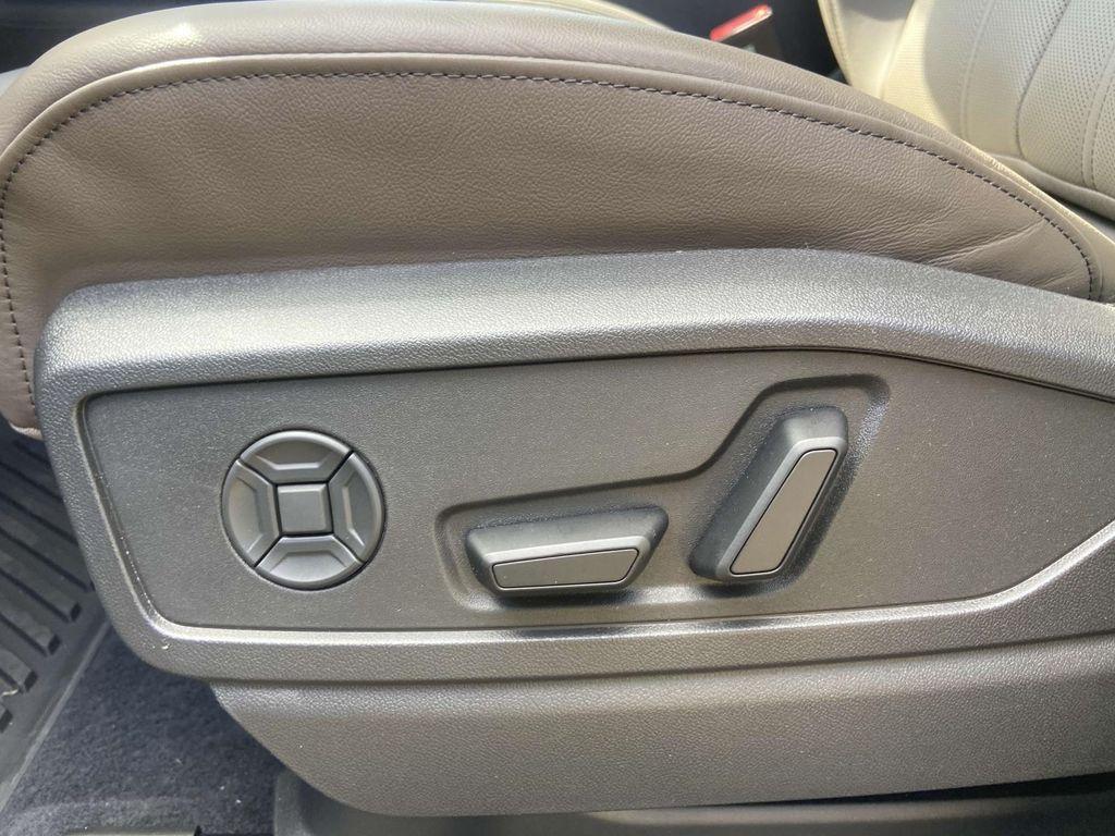 new 2025 Audi Q5 car, priced at $61,300