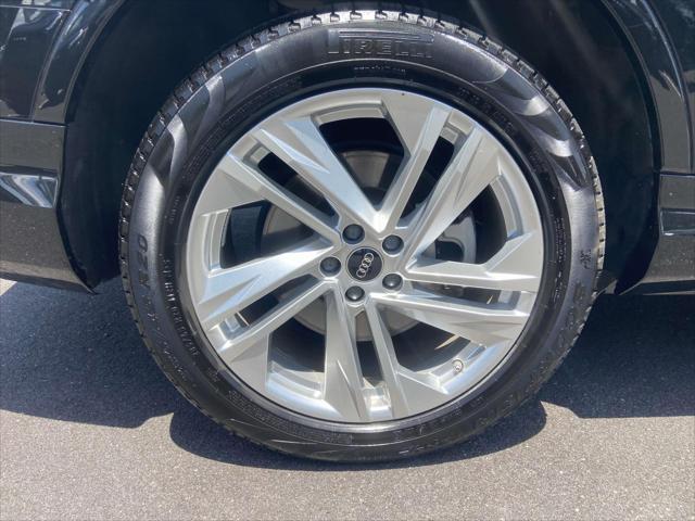 used 2024 Audi Q7 car, priced at $47,995