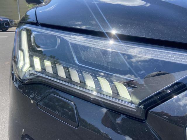 used 2024 Audi Q7 car, priced at $47,995