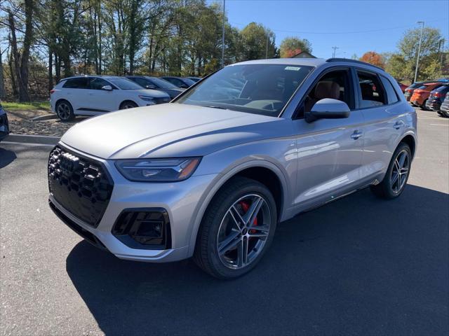 new 2025 Audi Q5 car, priced at $67,930