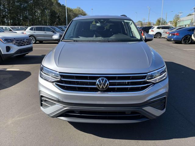 new 2024 Volkswagen Tiguan car, priced at $31,016