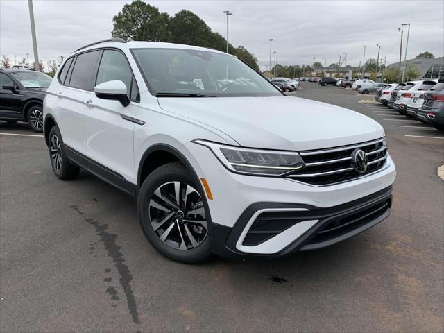 new 2024 Volkswagen Tiguan car, priced at $31,016