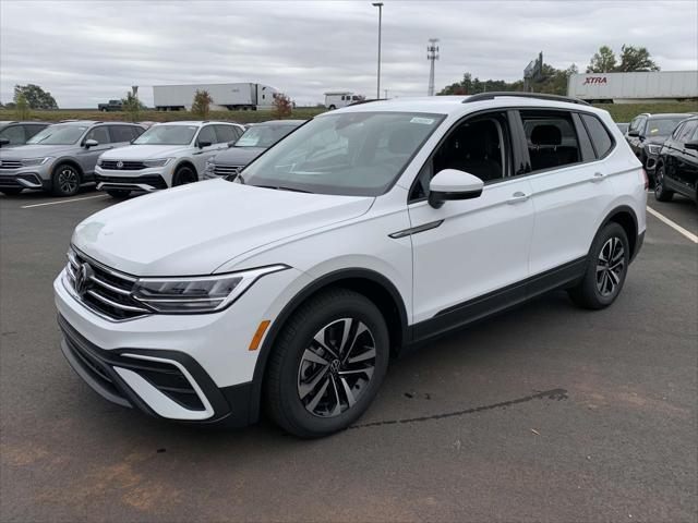 new 2024 Volkswagen Tiguan car, priced at $31,016