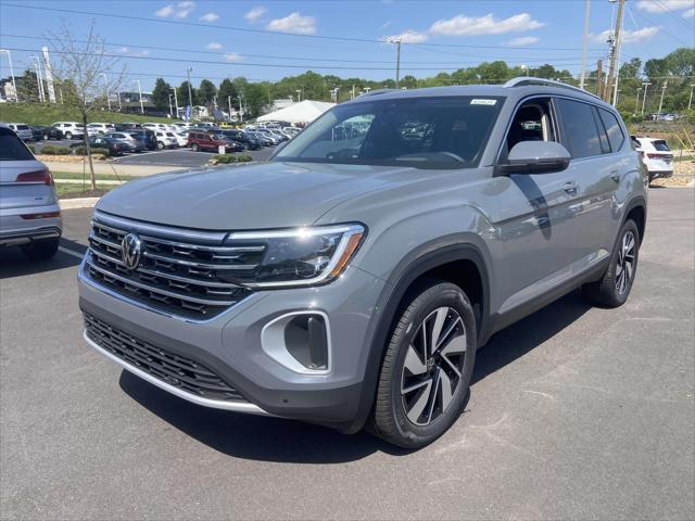 new 2025 Volkswagen Atlas car, priced at $51,121