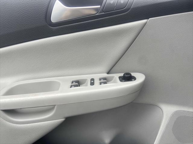 used 2009 Volkswagen Passat car, priced at $5,999