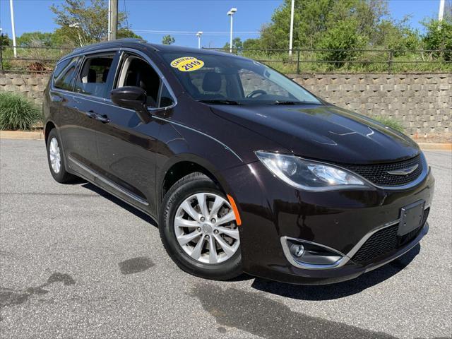 used 2019 Chrysler Pacifica car, priced at $23,999