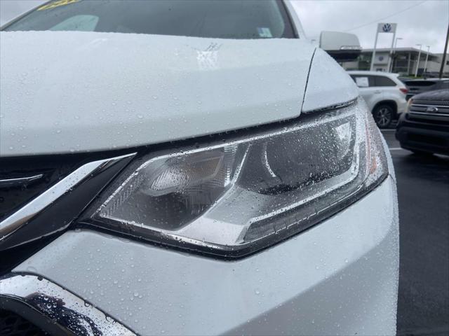 used 2018 Chevrolet Traverse car, priced at $16,499