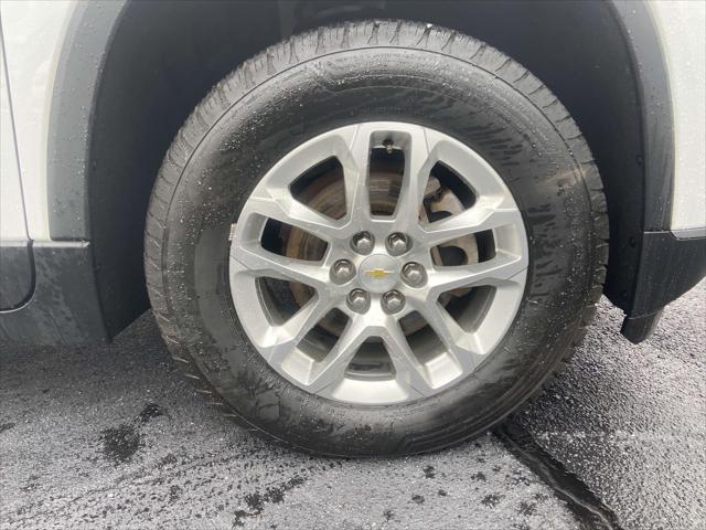 used 2018 Chevrolet Traverse car, priced at $16,499