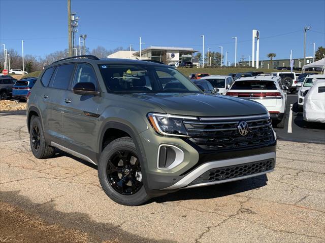 new 2025 Volkswagen Atlas car, priced at $48,675