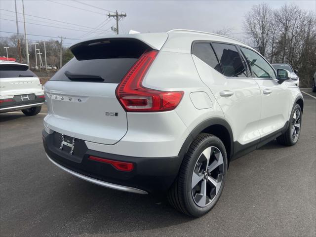 new 2025 Volvo XC40 car, priced at $48,900